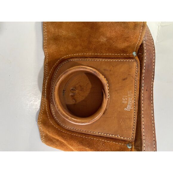 VTG Ruff'n ready 150 leather Fishing pole Rod Holder apron style unisex - Picture 4 of 4